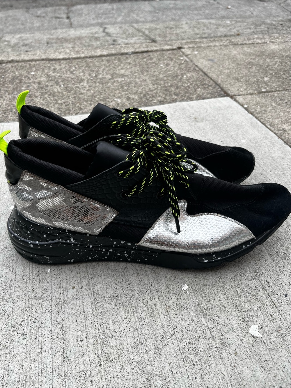 Steve Madden Ridge Sneaker